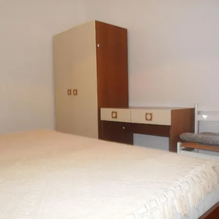 Apartment Robinson Vrgada